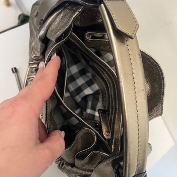 BURBERRY GOLD leather Warrior Drawstring Hobo - Picture 9 of 11